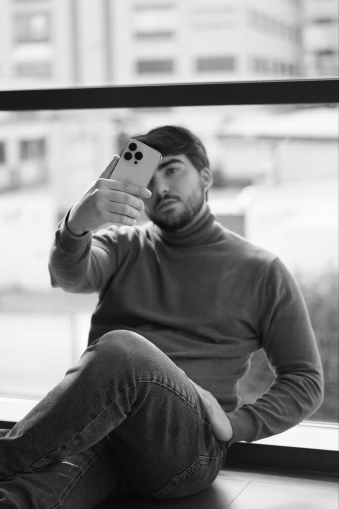 Dani Acero, fundador y filmmaker de A0 Studios